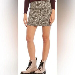 FREE PEOPLE Modern‎ Femme Novelty Mini Skirt